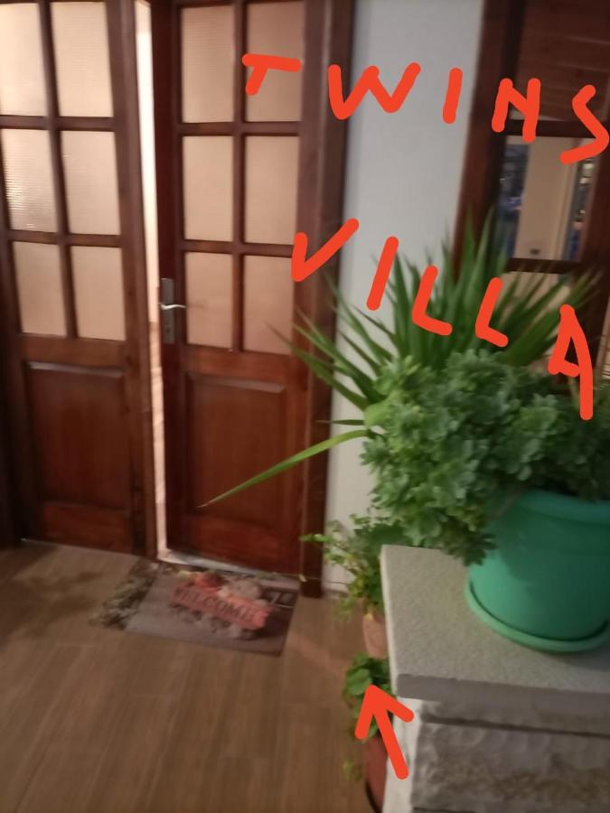 Twins Villa Mangalem Berat Extérieur photo