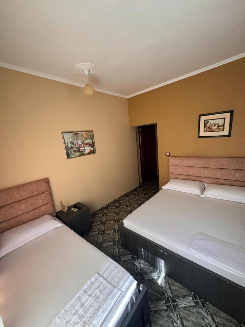 Twins Villa Mangalem Berat Extérieur photo